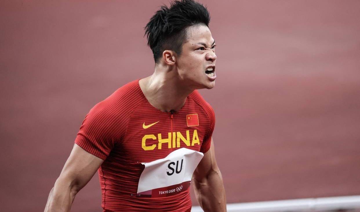 曼联打破历史纪录，苏炳添教练泪洒赛场！